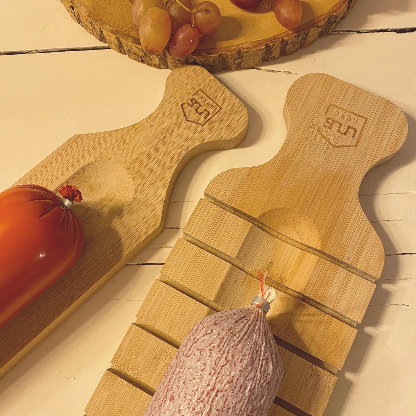 Wurst-Schneidebrett aus Bambus 34,5cm