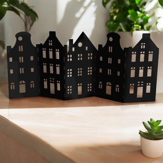 Klappbare Häuserreihe aus Metall