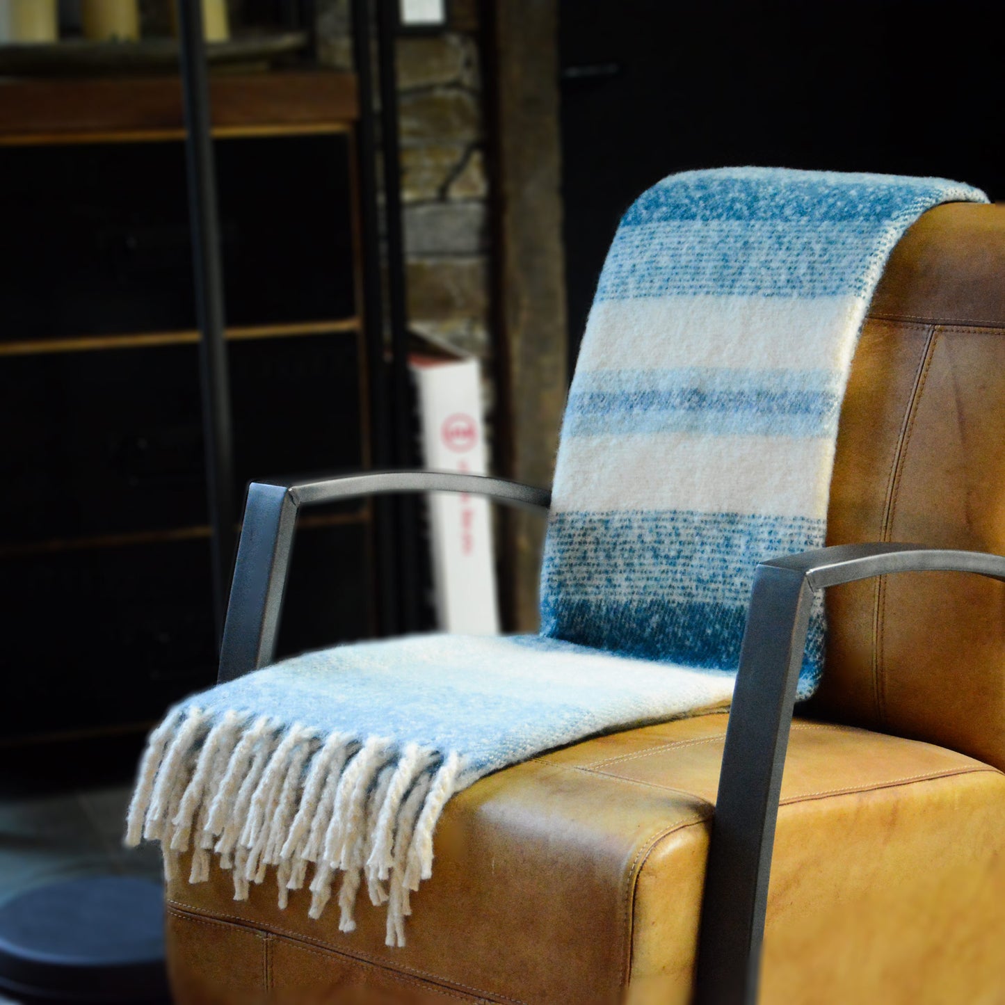 Tagesdecke mit Ombre Streifen in verschiedenen Farben