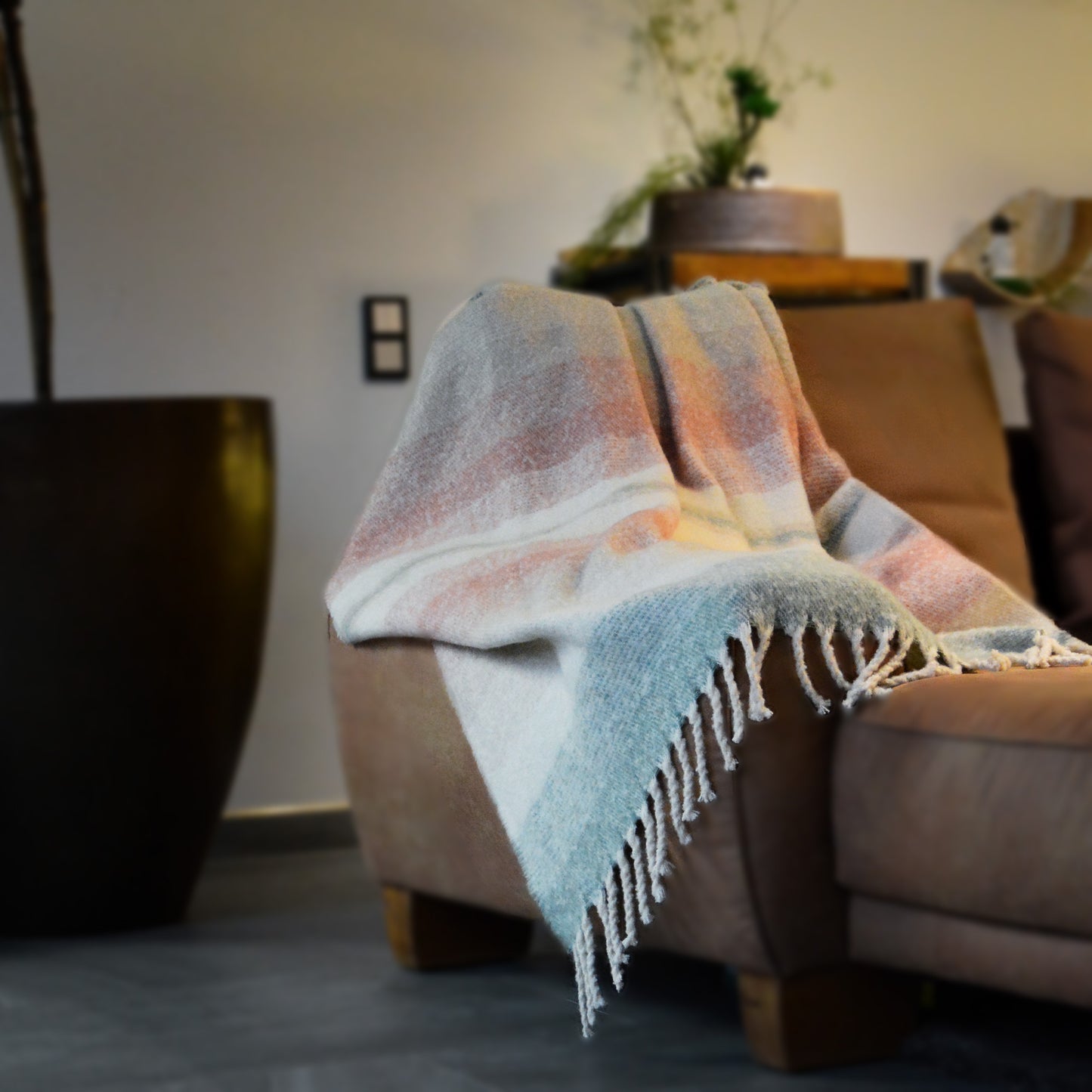 Tagesdecke mit Ombre Streifen in verschiedenen Farben