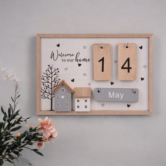 Holzkalender mit Häuser-Design