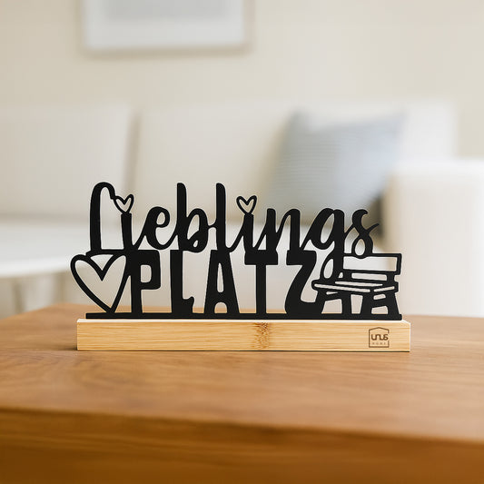 Aufsteller "Lieblings Platz" mit Herz- und Bankmotiv