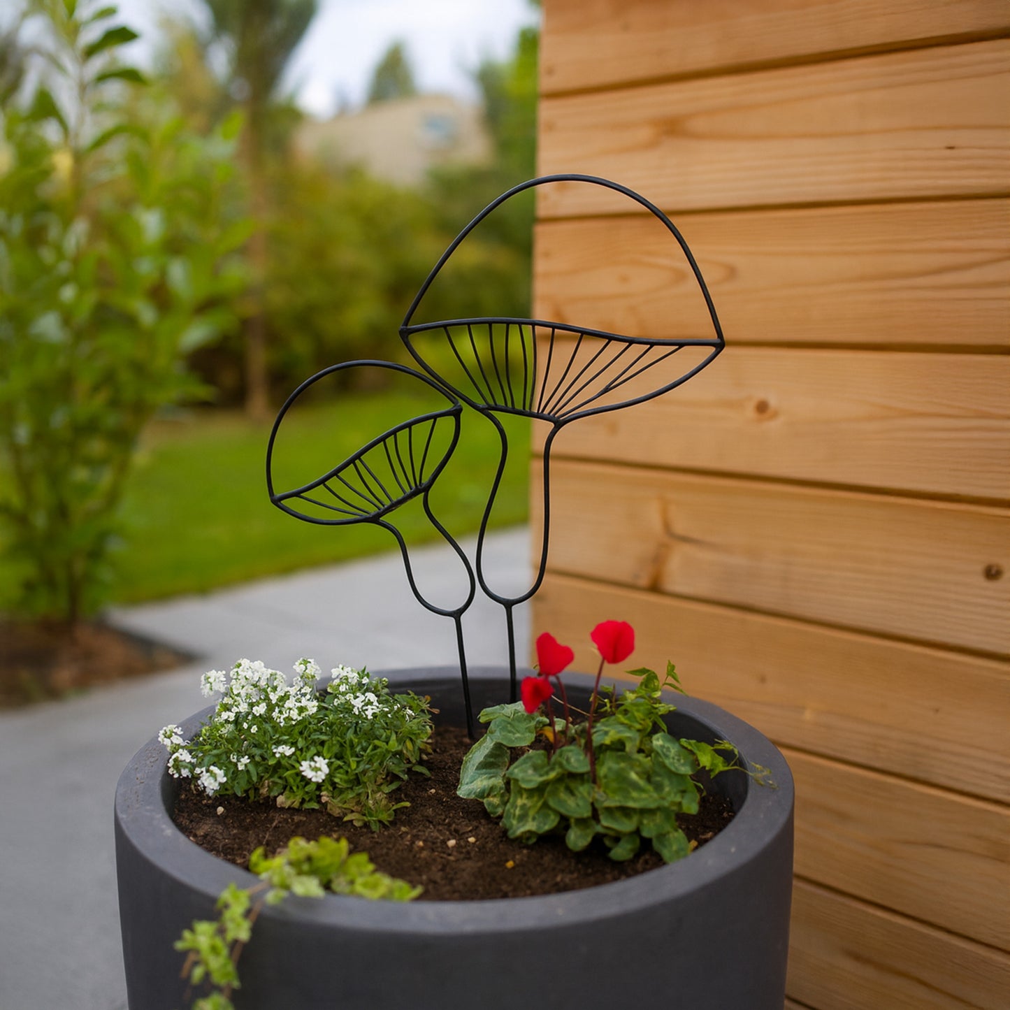 Metallkunst Gartenstecker Pilze als 2er Set in schwarz