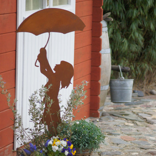 Roststecker Mädchen mit Schirm