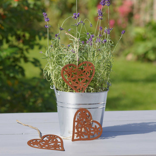 Hänger Rost Herz mit Blumen im 3er Set