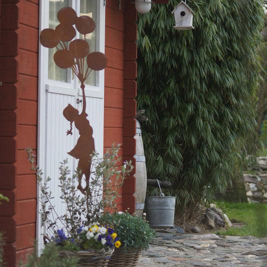 Roststecker Mädchen mit Ballons klein