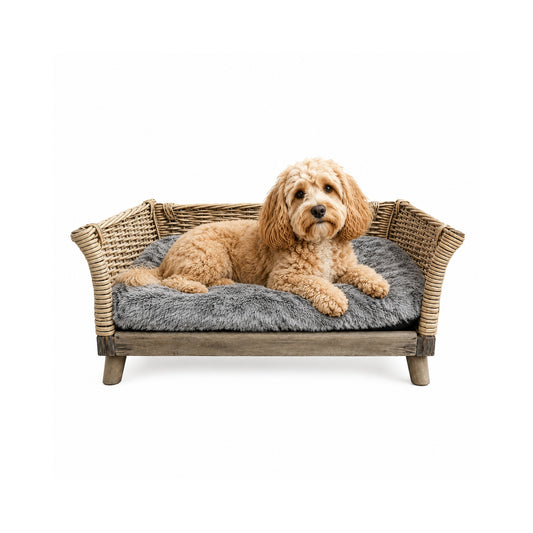 Hundebett aus Weide mit Kissen