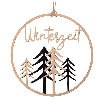 Aufhänger "Winterzeit" mit Tannenbäumen in schwarz