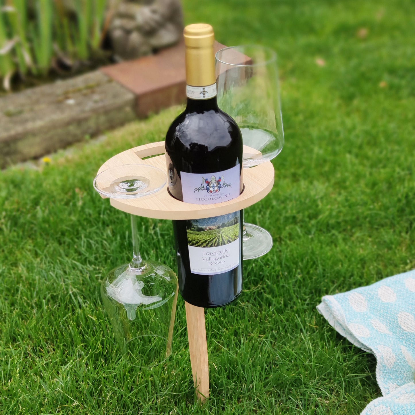 Weintisch klappbar Outdoor aus Bambus