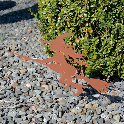 Gartenstecker Hexe auf fliegenden Besen