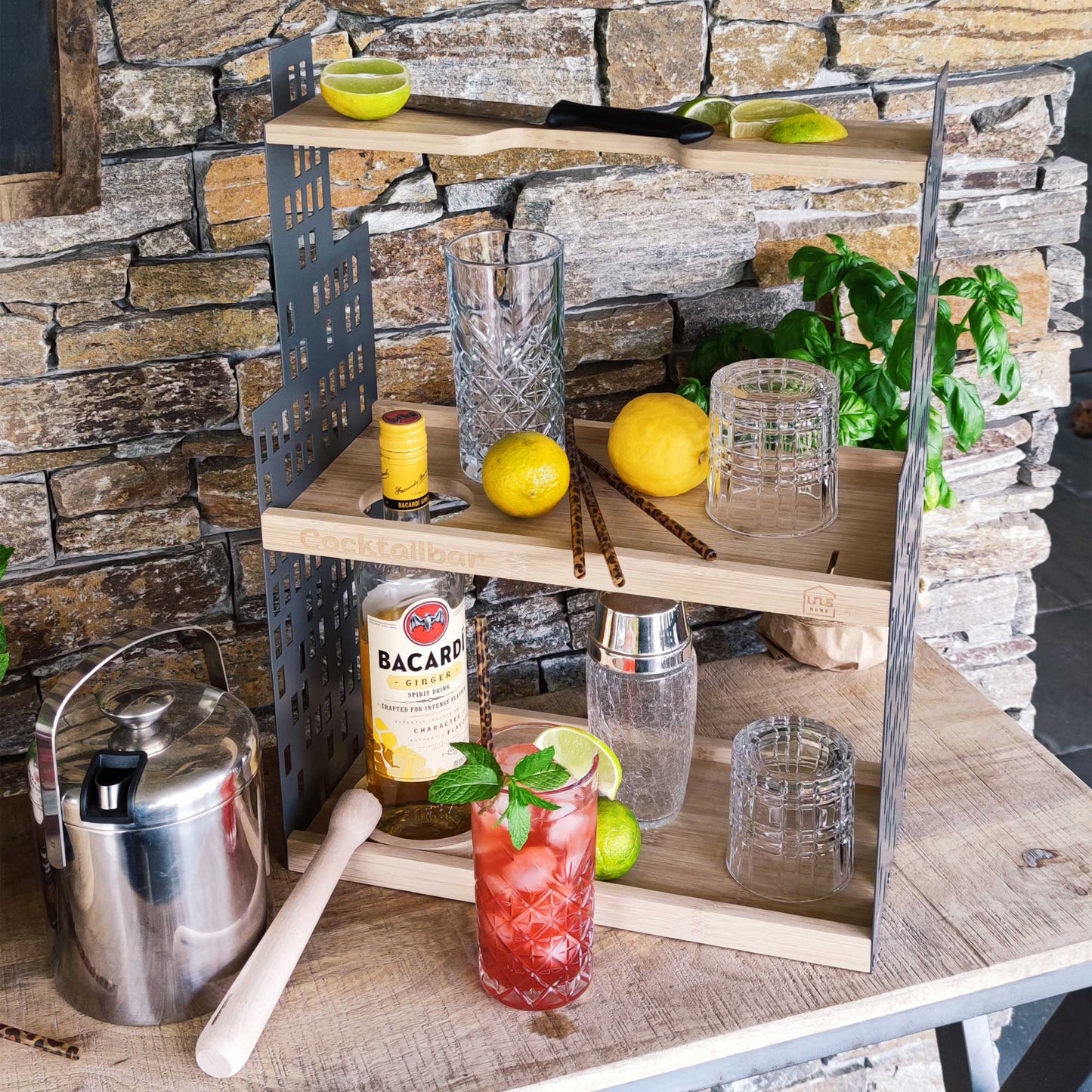 Cocktailbar Etagere