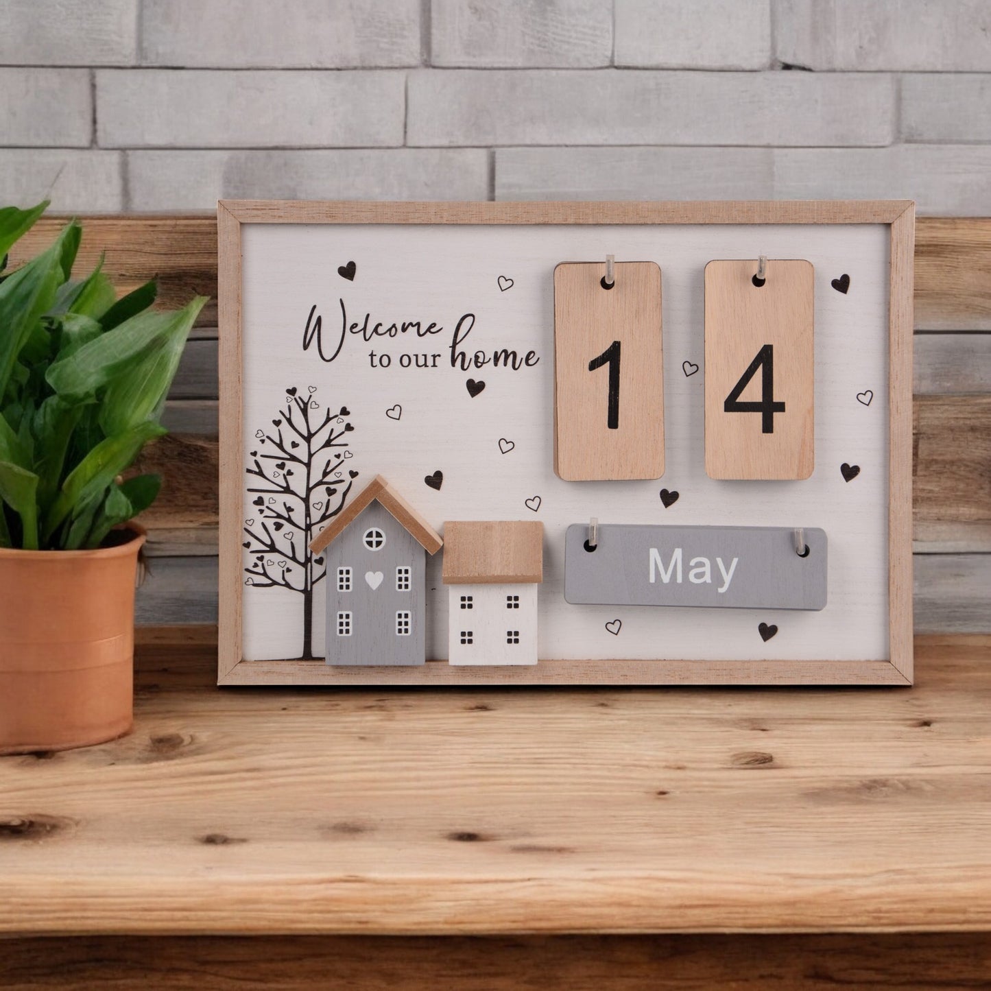 Holzkalender mit Häuser-Design