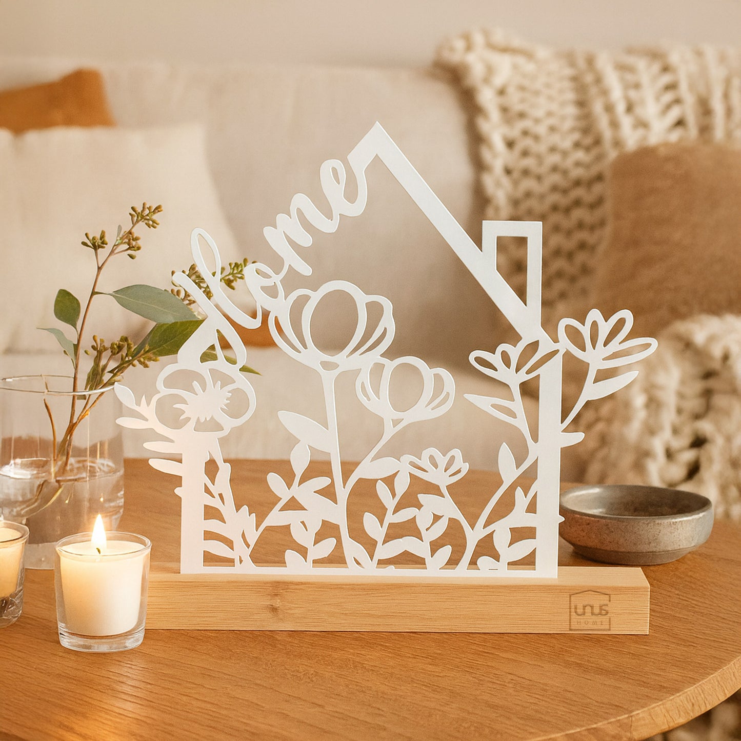 Aufsteller "Home" mit Blumen in schwarz oder weiß