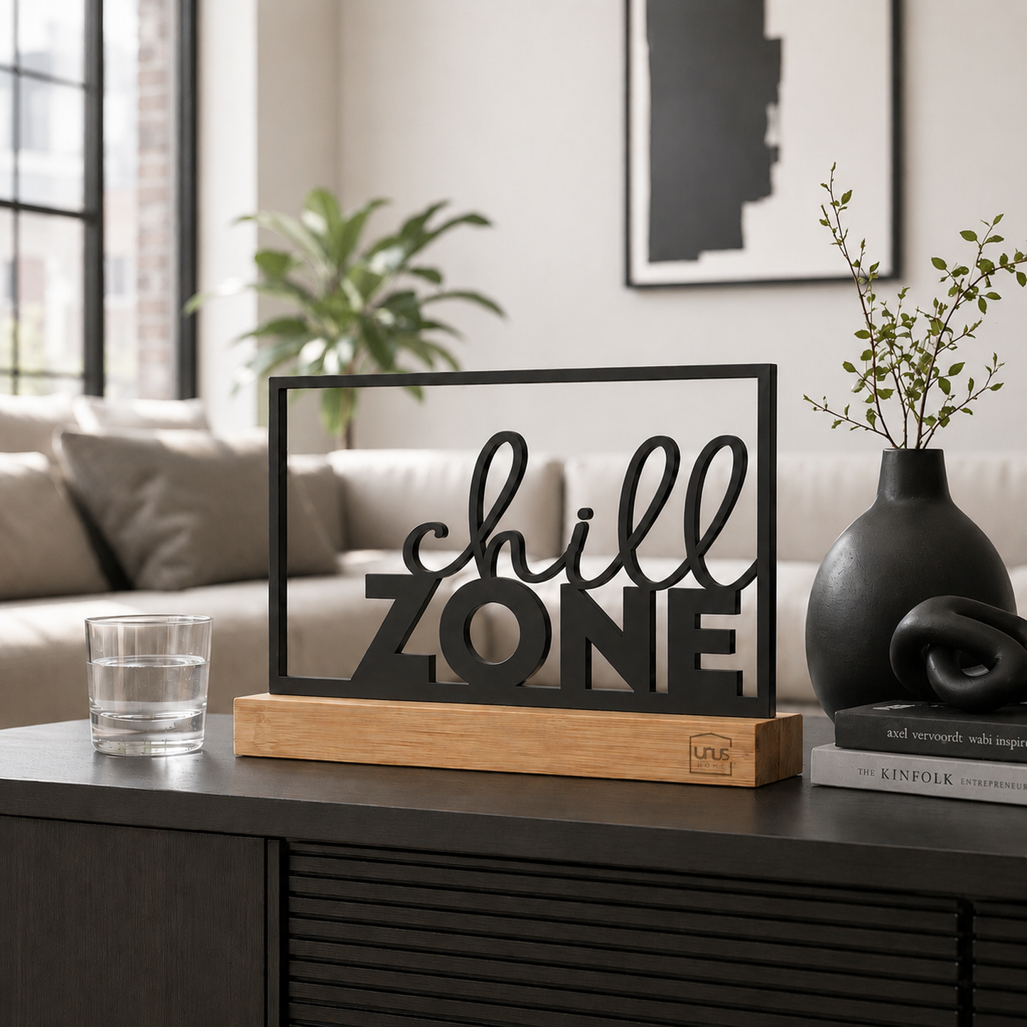 Aufsteller mit Text "Chill Zone"