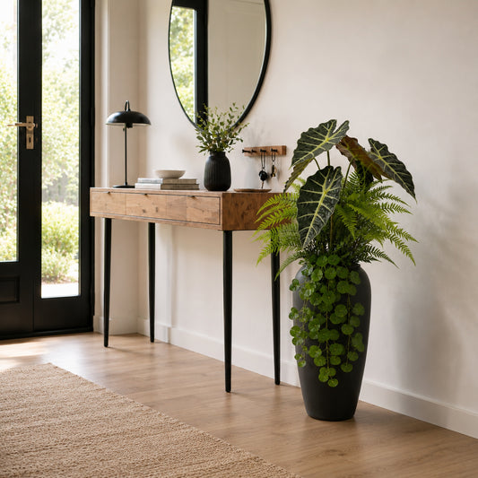 Kunstpflanze Alocasia mit Farn und hängendem Efeu in Vase 75 cm
