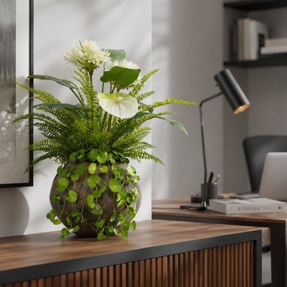Kunstpflanze Weiß Grün mit Vase Efeu Farn künstliches Blumengesteck 67 cm