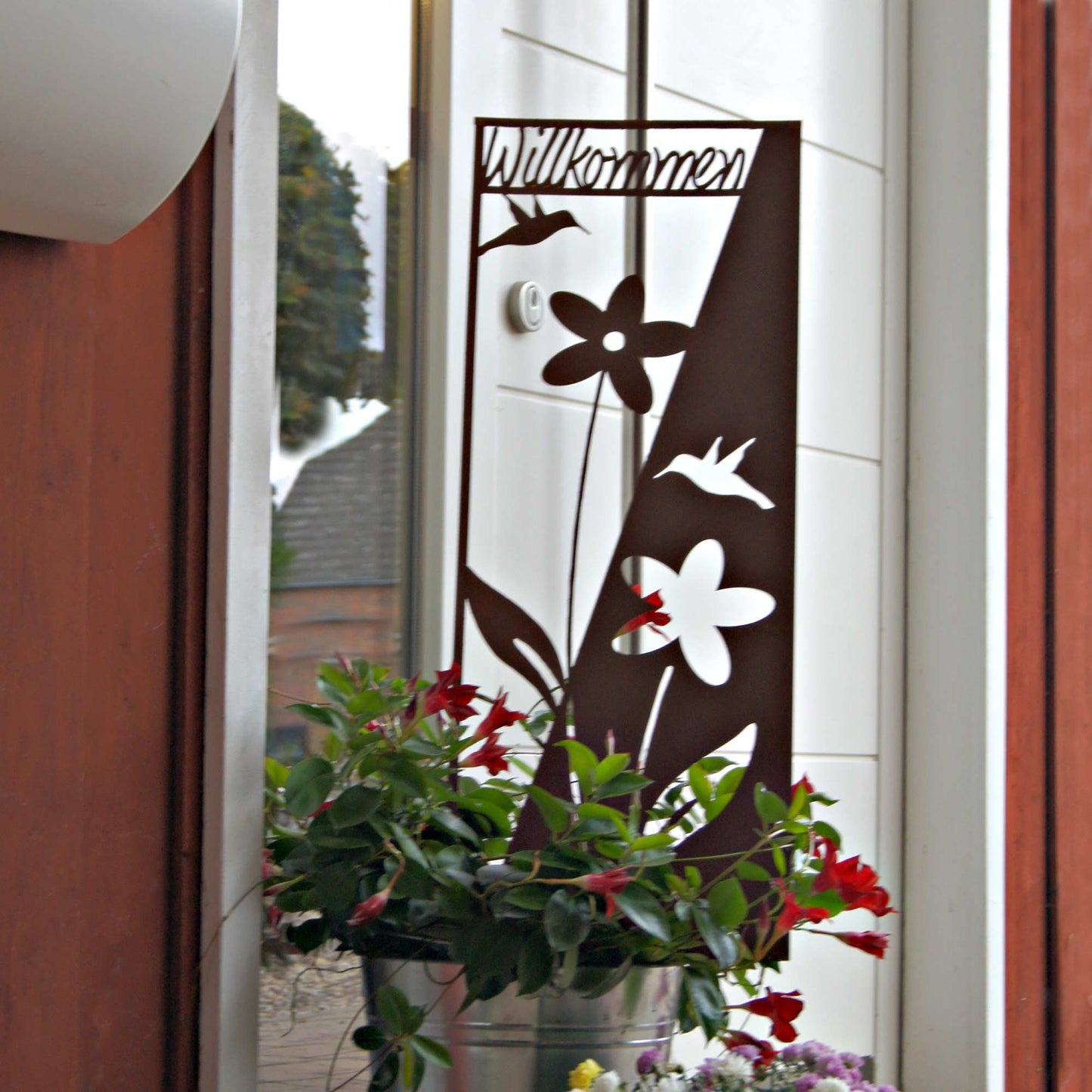 Stecker Rost Schild Blumen "Willkommen"