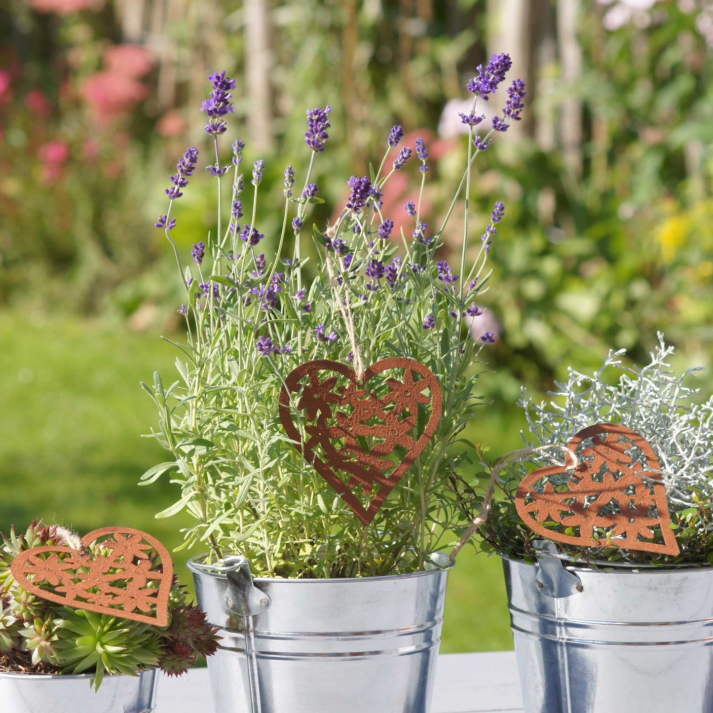 Hänger Rost Herz mit Blumen im 3er Set